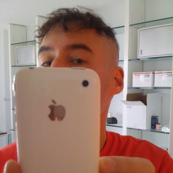 Meet your Posher, Peter - Picture 1 of 2